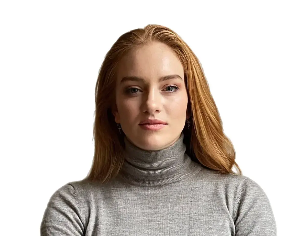 Headshot-Dec2022-e1710942883396